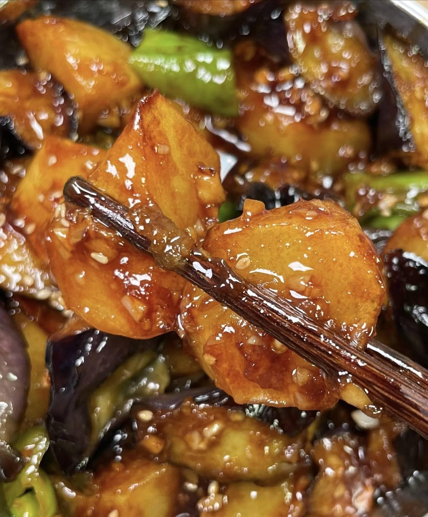 土豆炖茄子 | 软糯入味，家常美味的经典搭配