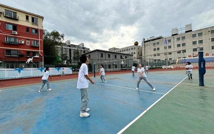 扩大高中学位供给，让社会少些升学焦虑