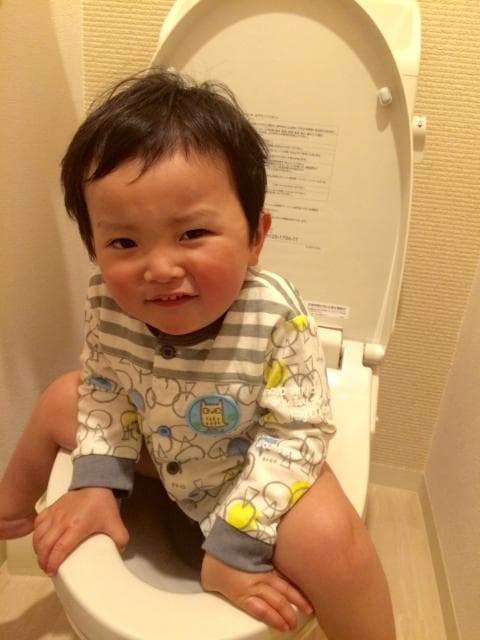 儿童便秘的中医调理：寒热虚实处理大不同，4款食疗搭配穴位按摩助润肠通便