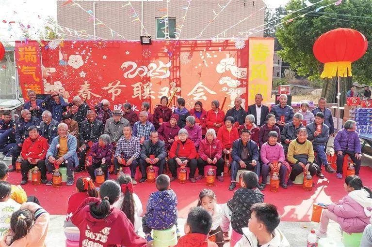 嗨不停！河源“村晚”精彩不断