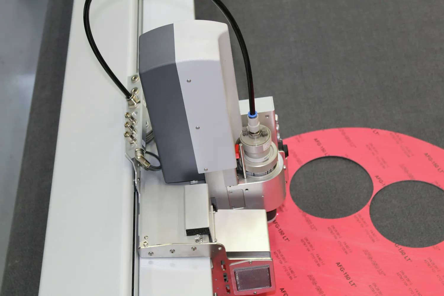 俄罗斯“标识器”机器人即将入役，军用机器人发展迎来新突破