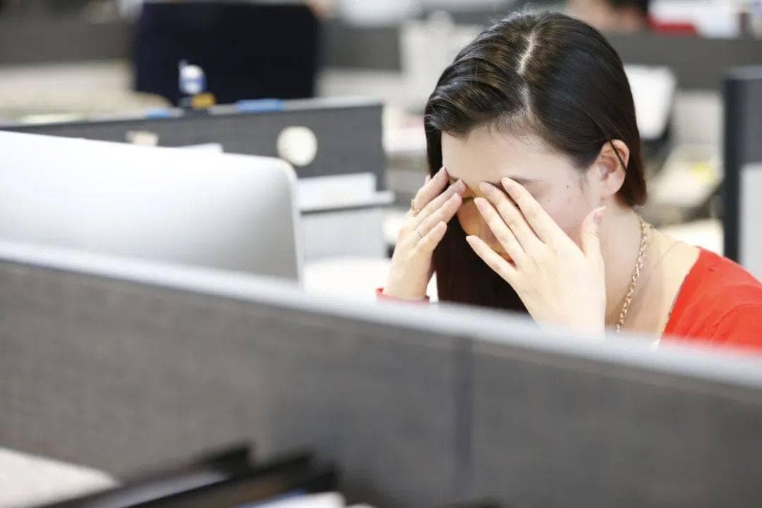 抗蓝光护眼你做对了吗？虾青素缓解视疲劳