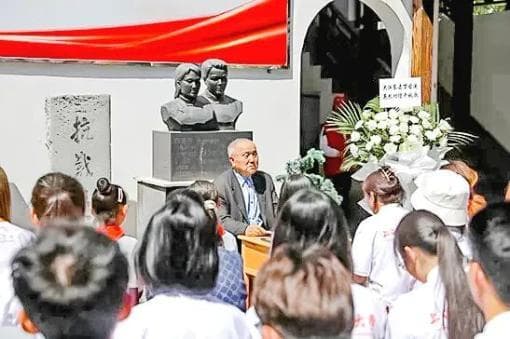 浦东 | 赓续“红医精神”，这所高校将大中小思政课搬进烈士故居