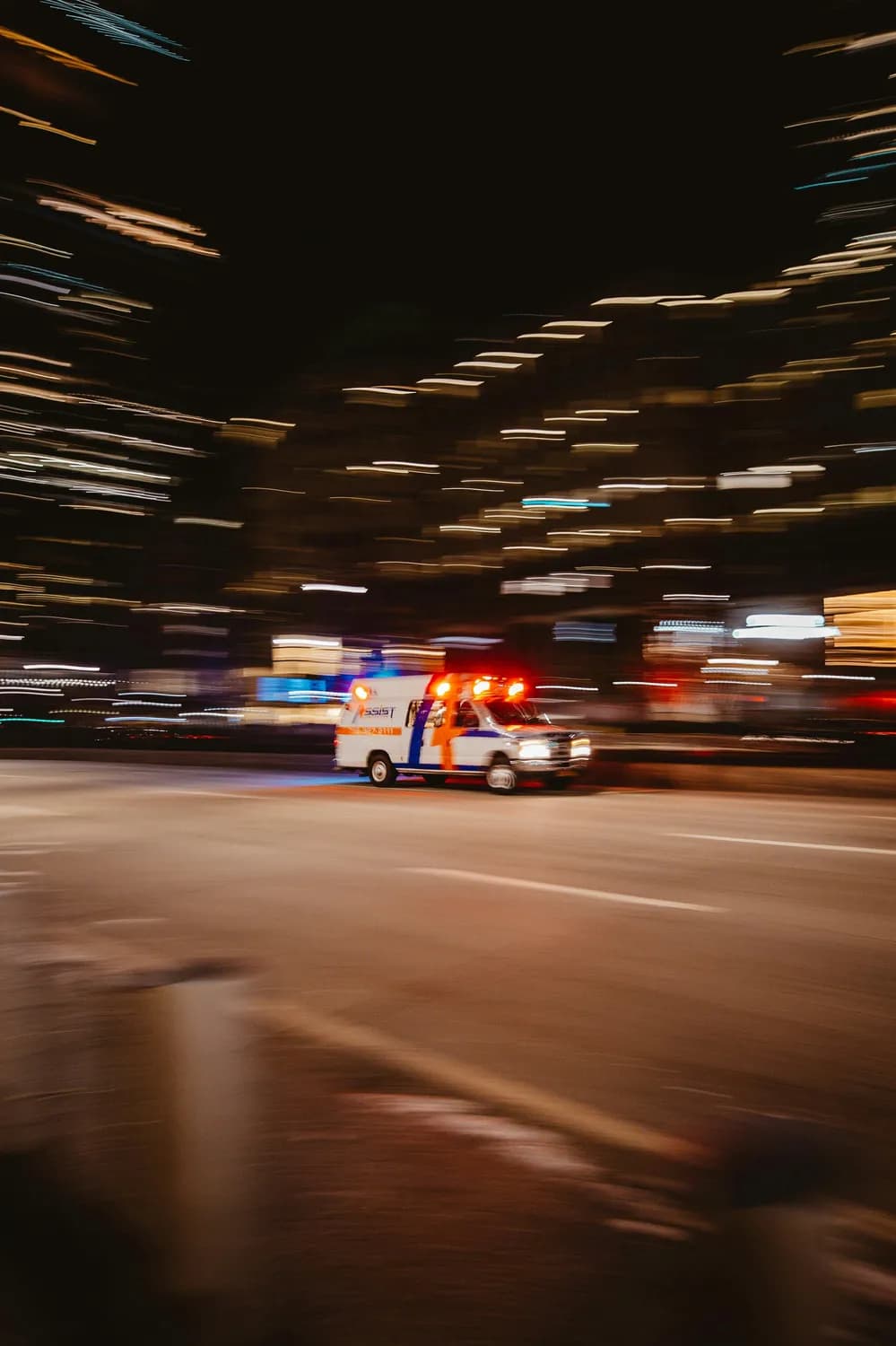 急诊室里的心理急救术：如何科学应对PTSD？