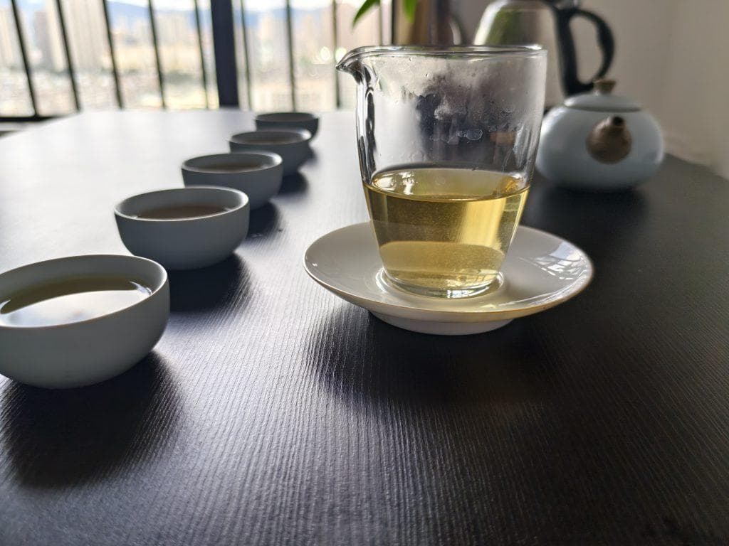 背阴山曼松普洱茶特点