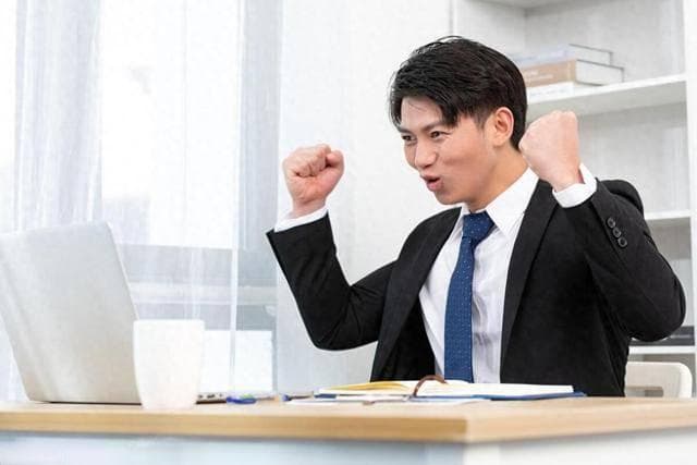 高情商沟通6大黄金法则：学会这几点，90%的社交难题都能化解