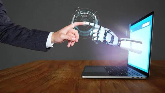 超越AI生成：批判性思维在人工智能时代的独特价值