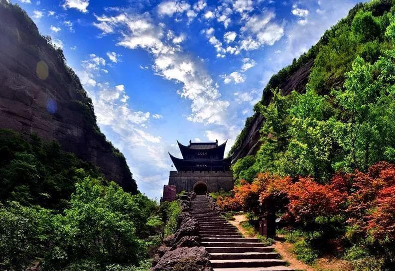 剑门关：天下第一关