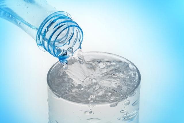 从八杯水到科学饮水：专家解读个性化饮水指南