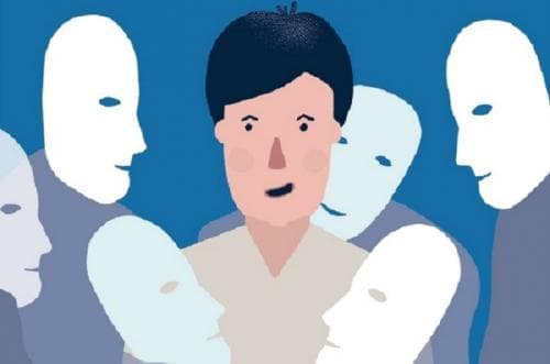 社交媒体“完美生活”:年轻人是追求真实,还是迎合虚荣?