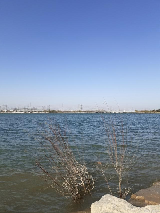 鸡西兴凯湖新开流景区，入冬2日游攻略：探寻冰封的美景与文化的交融
