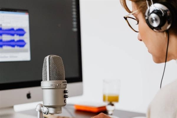 如何判断自己的声音好不好听？这些实用技巧让你的声音更动听
