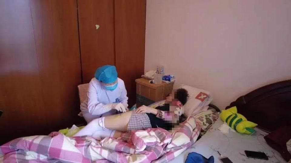 换药、拆线、康复指导……社区医院将服务送到家