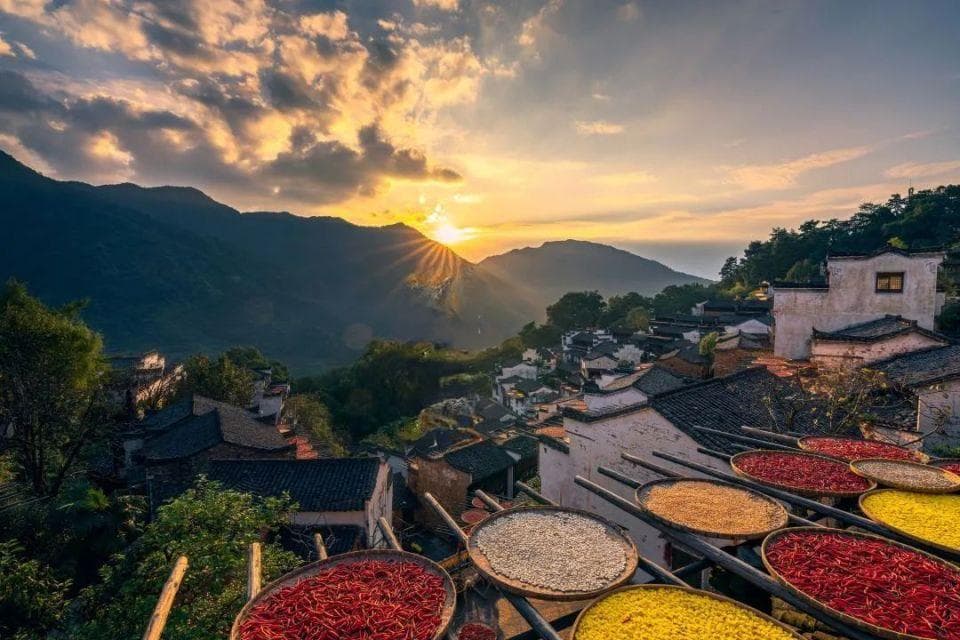婺源晒秋领衔，上饶十二大民俗迎新春