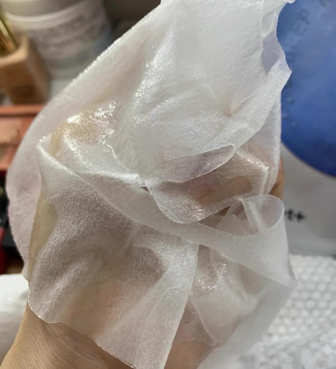 补水面膜是一种护肤产品