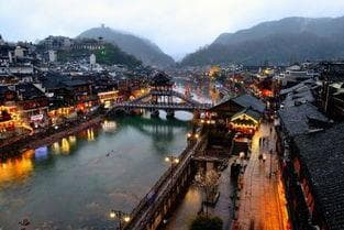 凤凰古城旅游季节之美，四季风光各有千秋