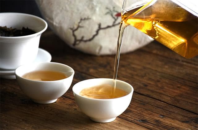 白茶属于寒性还是热性？老白茶伤胃还是养胃？