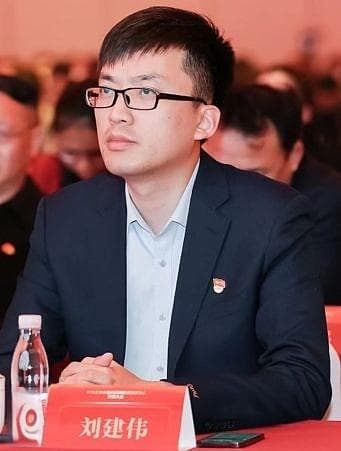 二手平台购物遭遇欺诈，能否要求三倍赔偿？