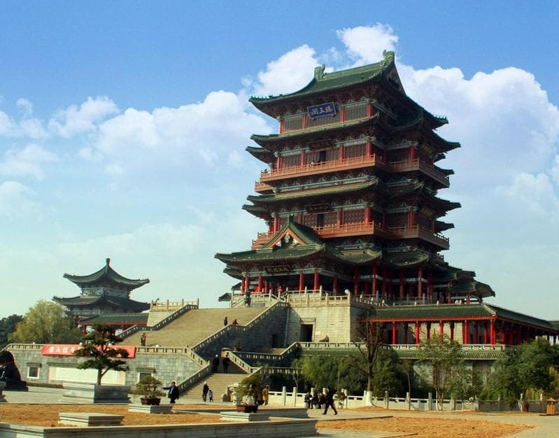 江南三大名楼：黄鹤楼、岳阳楼、滕王阁的历史与文化