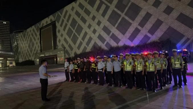 突发！凌晨2点，临沂警方抓获47人！