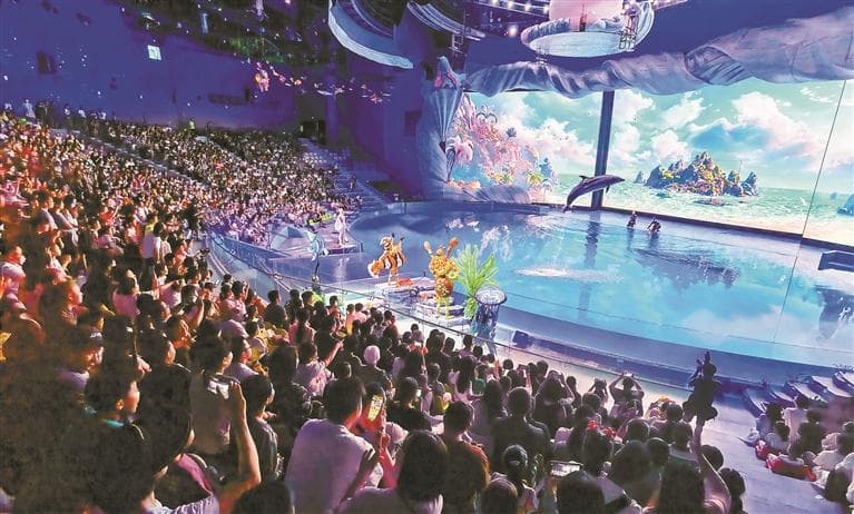 深圳“霸榜”旅游热门目的地 2024年预计接待游客1.85亿人次，增长10.8%