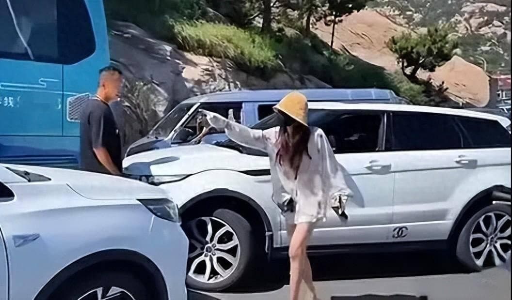 青岛打人事件：路虎女司机的暴力行为引发社会关注