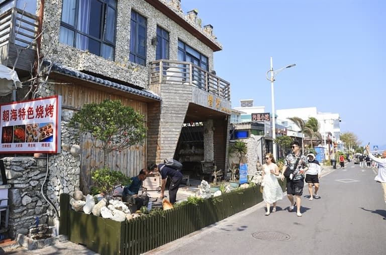 到三亚乡村感受不一样的旅游体验 海岛民宿游激发乡村新活力