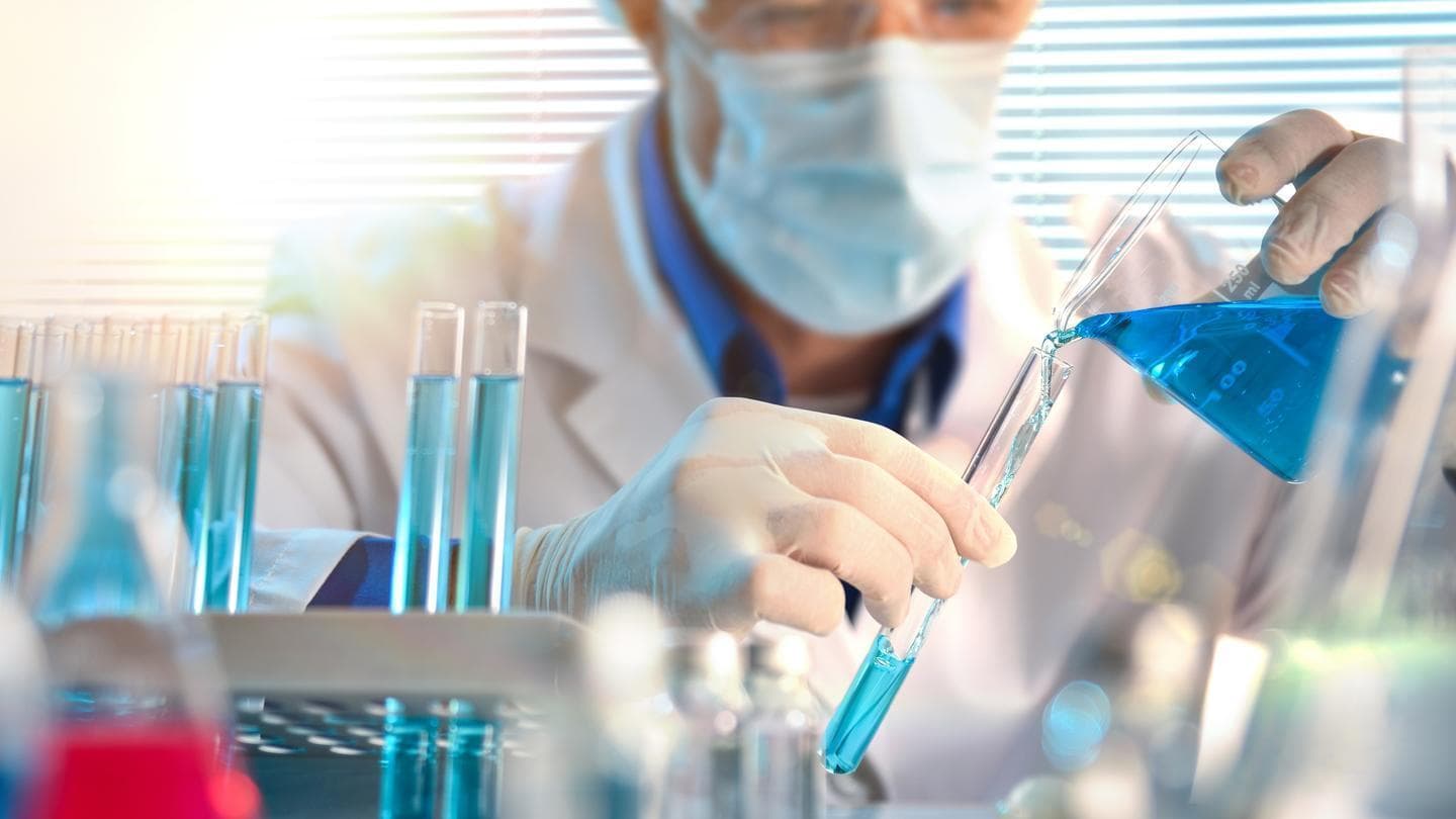 特朗普上台，如何影响药明康德？
