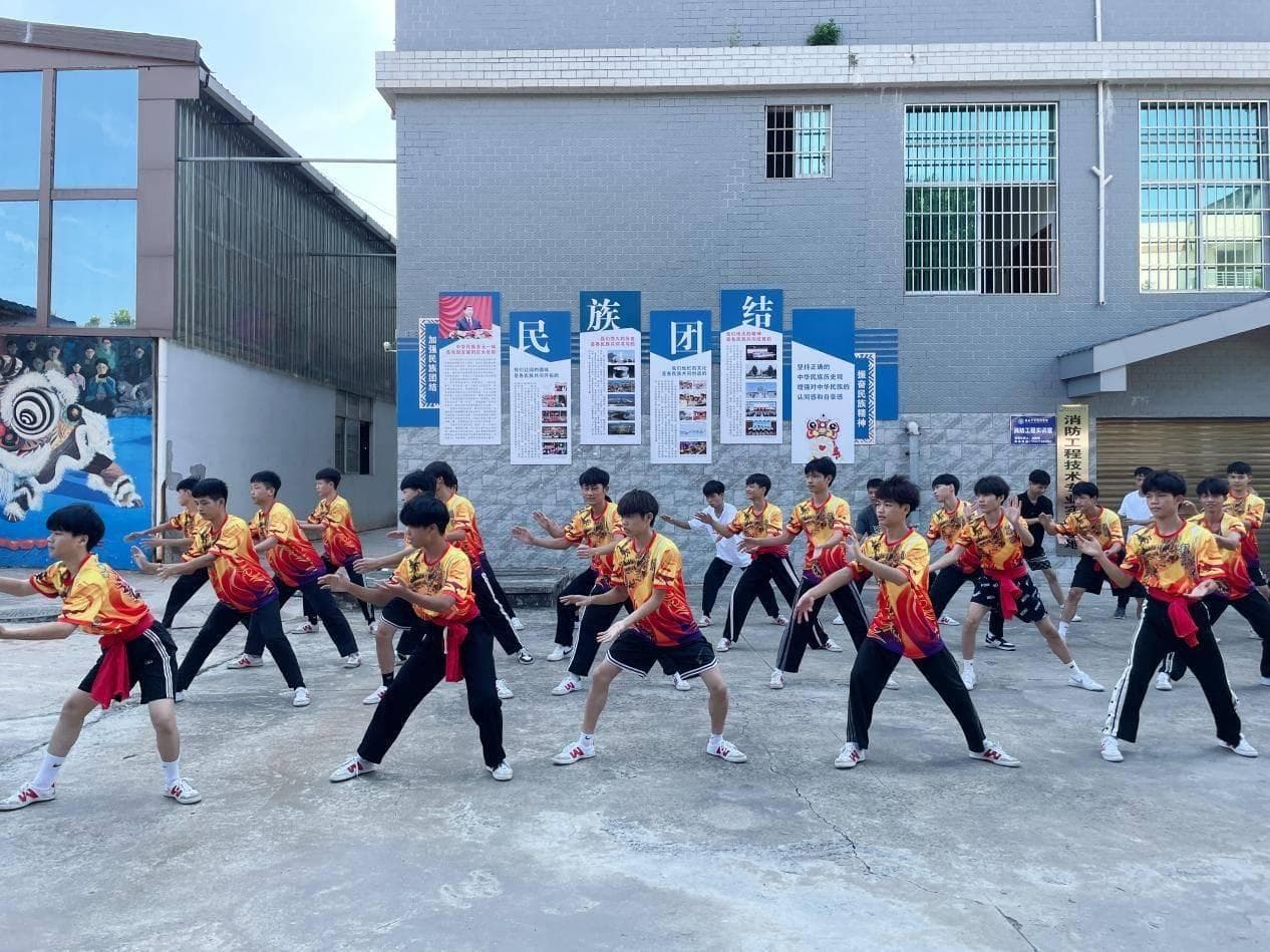 梧州狮舞文化舞动民族团结新篇章