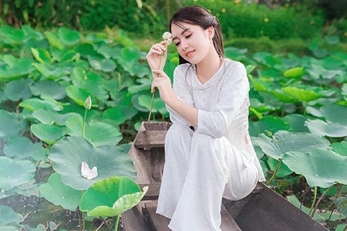 女人到了一定年龄，是不是应该为了婚姻而被逼着结婚