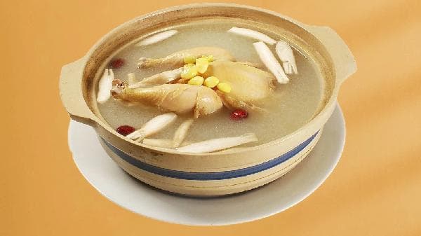 月子鸽子汤怎么炖好喝又营养