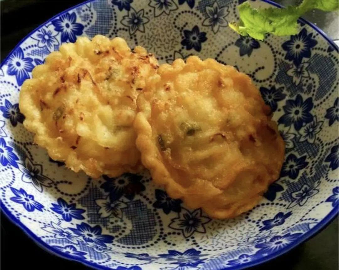 上海六大小吃制作全攻略：从萝卜丝饼到鲜肉月饼