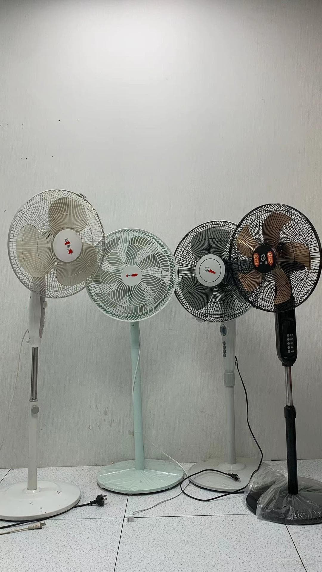 直流无刷电机风扇 vs 交流电机风扇：一场关于能效的较量