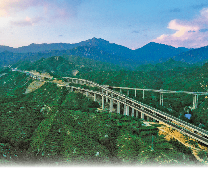 河北太行山高速公路：全国首条旅游高速公路