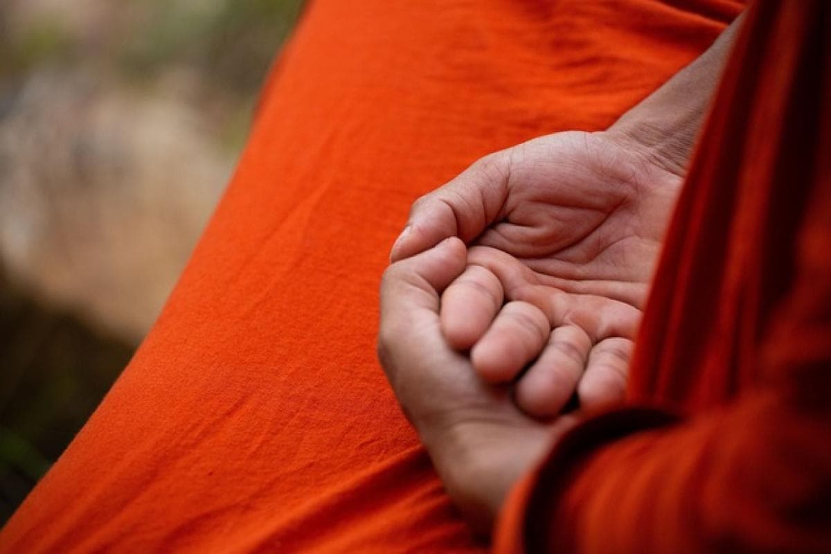 打坐的好处及其影响：探索打坐这一古老修炼法的深远益处