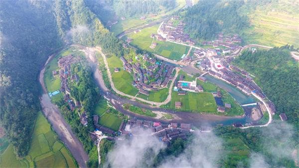 贵州台江：南宫镇交密村欢庆“倒鱼节”