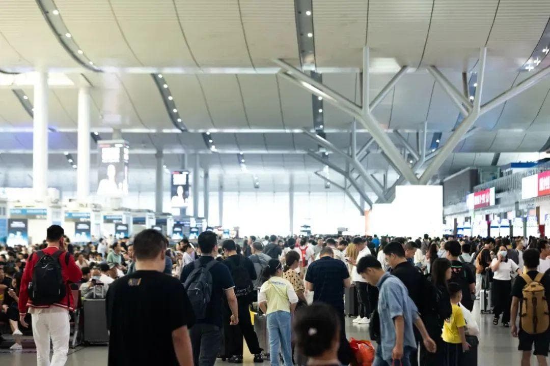 勿卡点乘车！到底提前几分钟停止检票？了解一下→