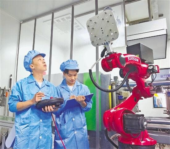 台州眼镜产业转型升级：从分厘利润到新赛道布局