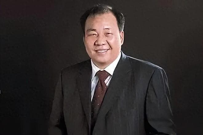 财务造假六年，温州"巨负"甩手离场，将麻烦留给了国资