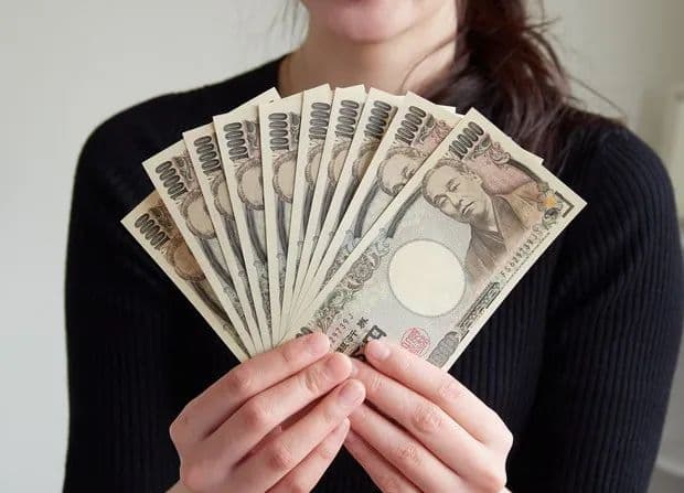 10万日元为何是日本人的一道“心理门槛”