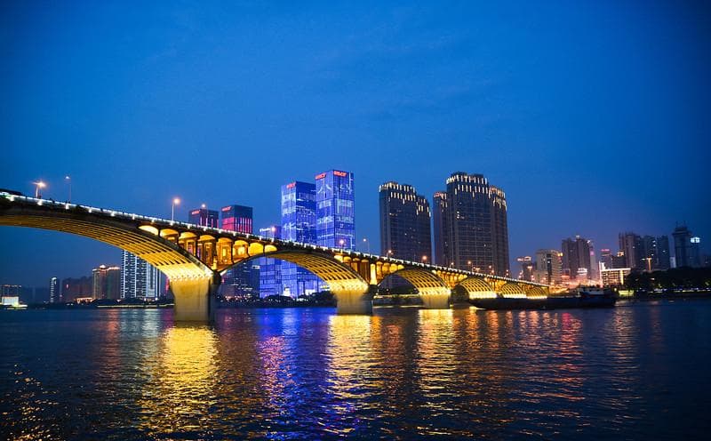 长沙的夜生活可以玩什么？