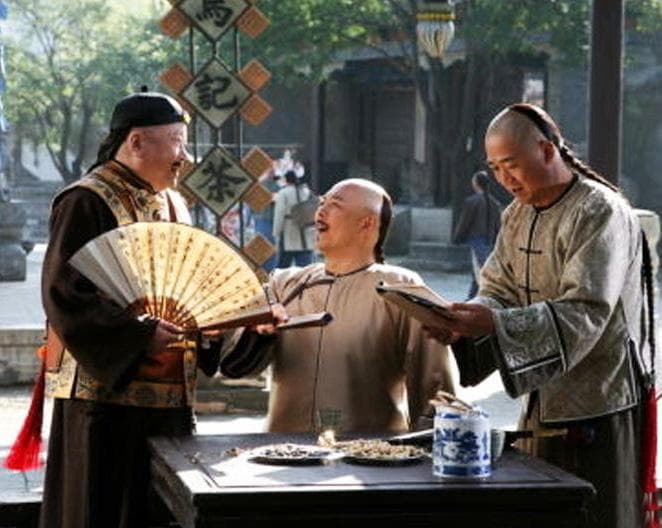 纪晓岚的绝妙谜题：一个难倒乾隆的元宵灯谜