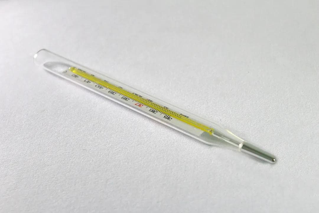 水银体温计打碎后，会引起汞中毒吗？