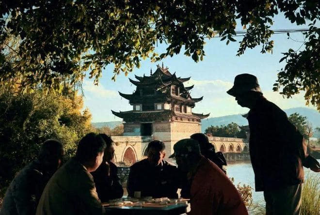 新晋8座“旅居养老”小城，口碑好，惬意指数100分，有你家乡吗？