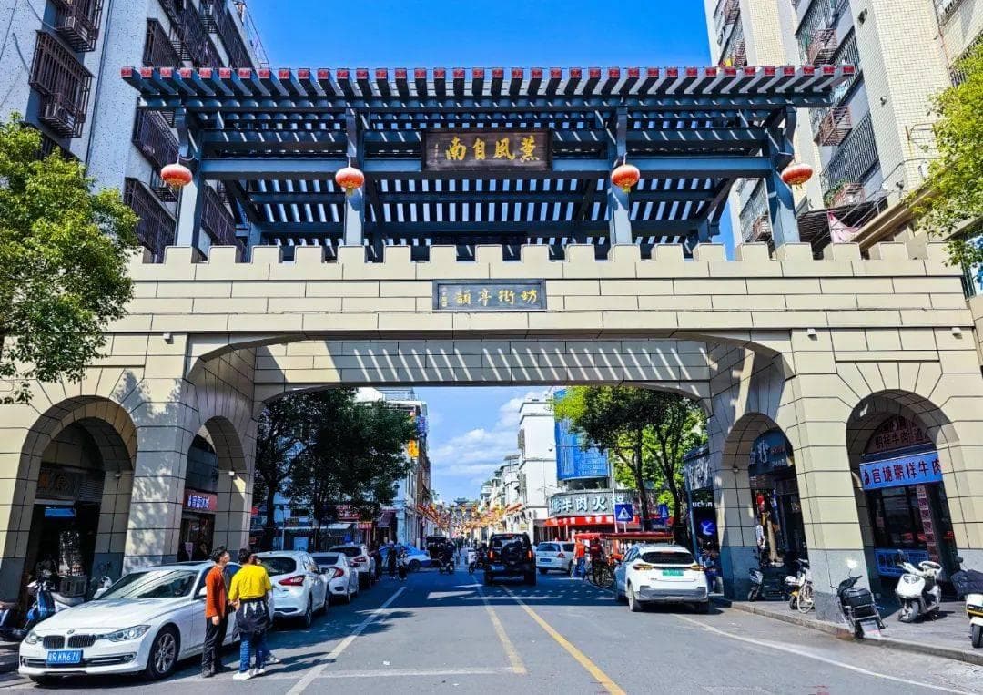 潮州：牌坊林立牌坊街