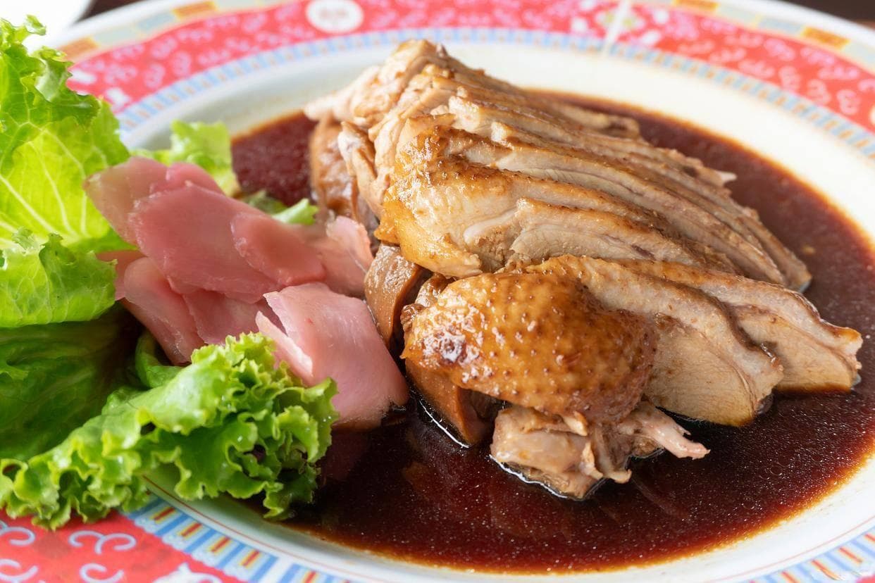 炖鸭新吃法：柠檬果皮让鸭肉更嫩滑