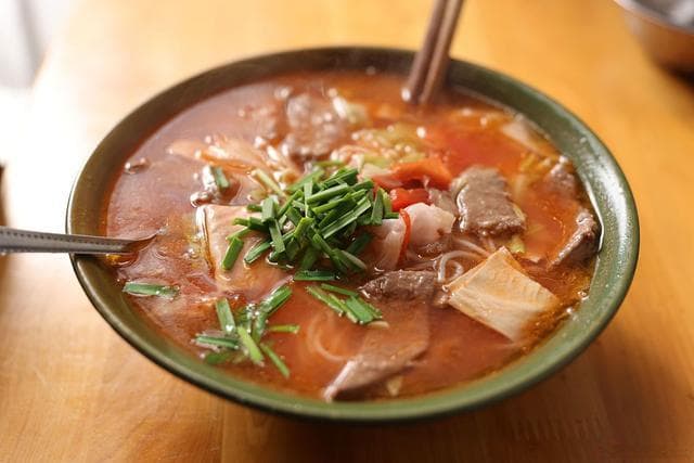 羊肉汤之王：单县羊肉汤