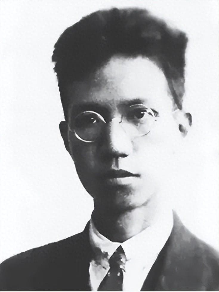 孤舟独航学海间，史海深处留灯塔——陈寅恪的学术传奇