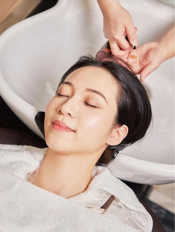 新妈妈坐月子期间可以洗头吗？可以，别再被老规矩绑住啦！