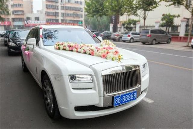 结婚压车必须是什么人